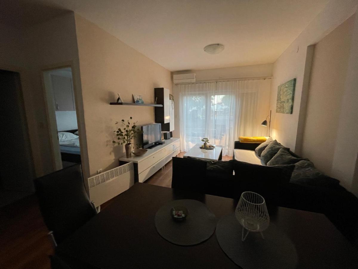 Apartment Deluxe Im Μεντουλίν Εξωτερικό φωτογραφία