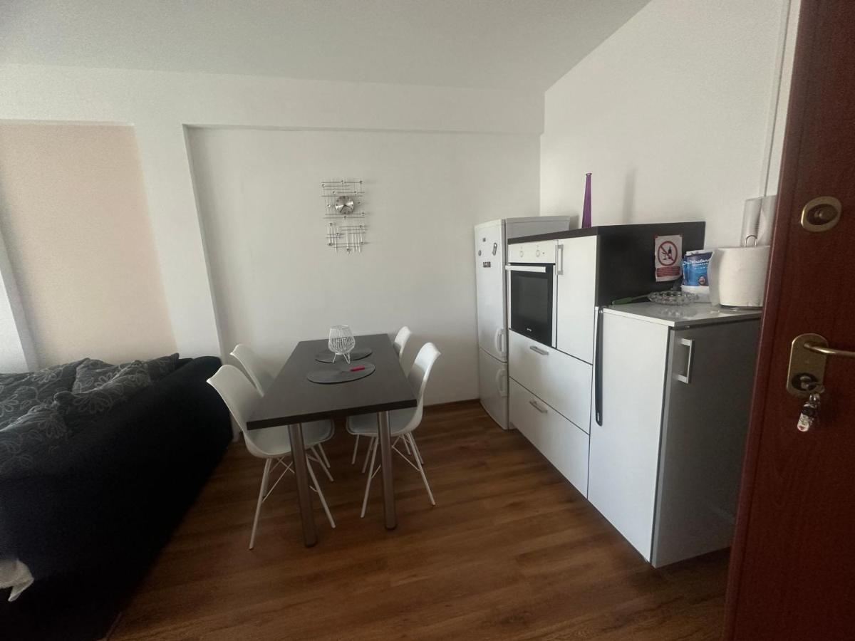 Apartment Deluxe Im Μεντουλίν Εξωτερικό φωτογραφία